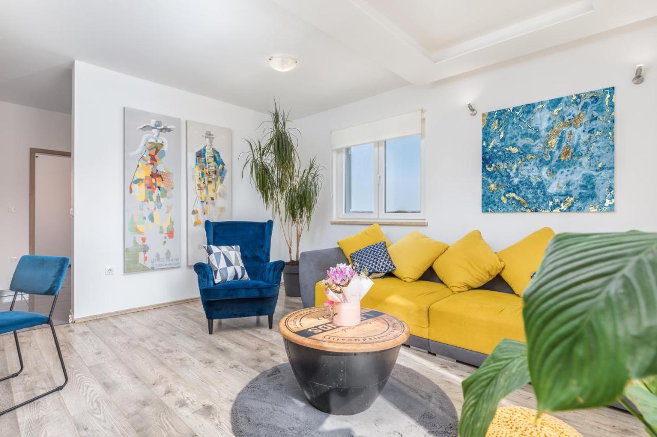 Apartman Nina Fazana Ngoại thất bức ảnh