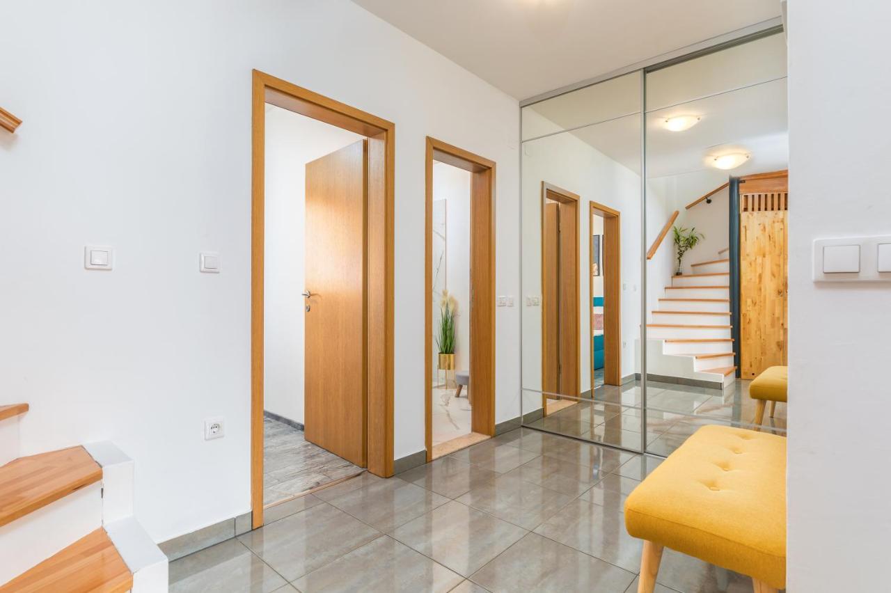 Apartman Nina Fazana Ngoại thất bức ảnh